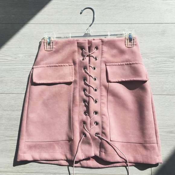 Pink lace up skirt - Picture 1 of 3